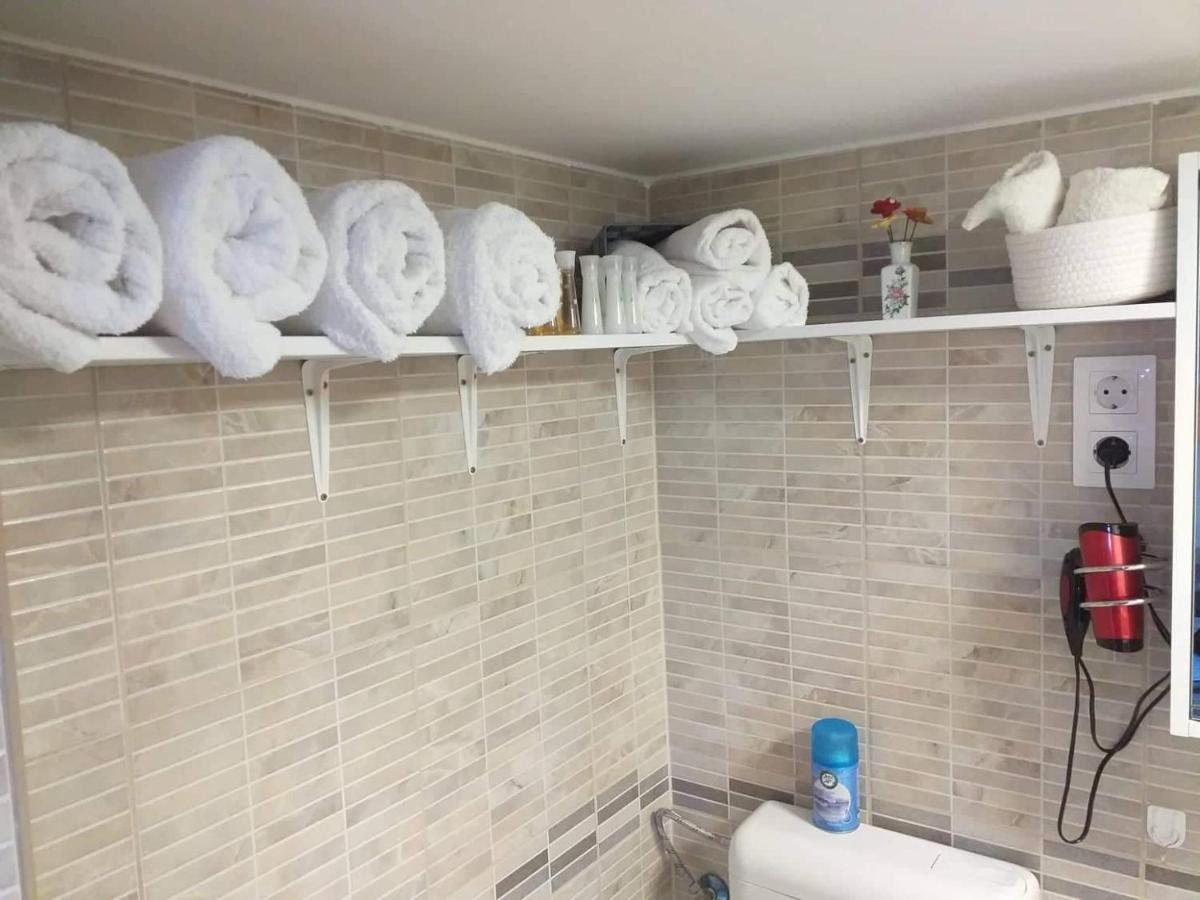 Little-Oasis Apartment บูดาเปสต์ ภายนอก รูปภาพ